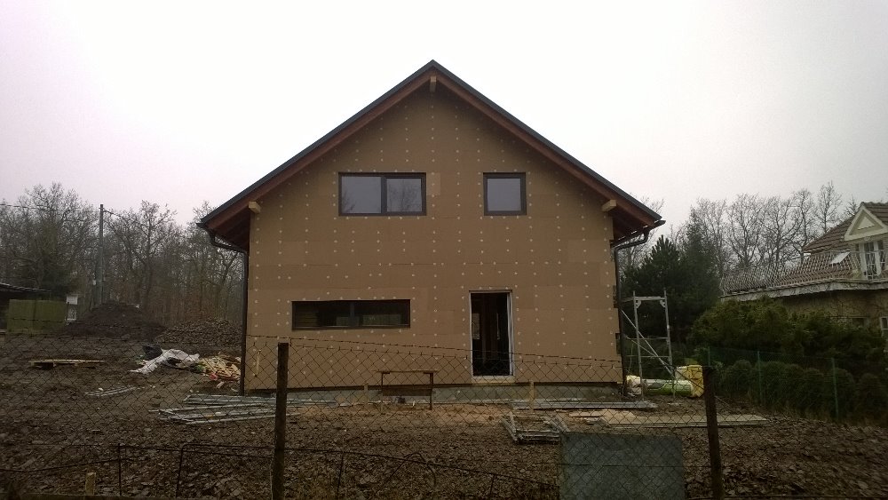 Výstavba dřevostavby rodinného domu v Březové.